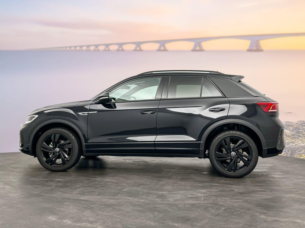 Volkswagen T-roc r-line 1.5 110 kw / 150 pk tsi suv 7 versn. dsg