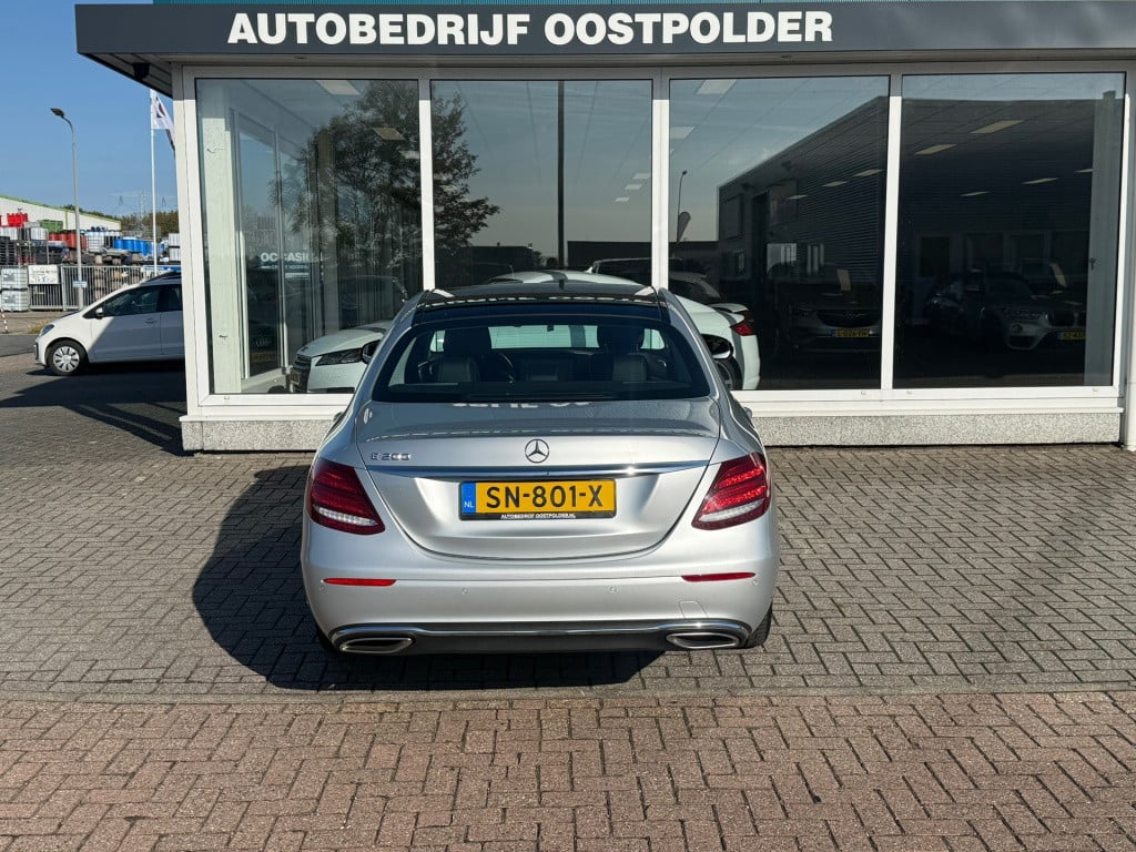 Mercedes-Benz E-Klasse 200 premium plus