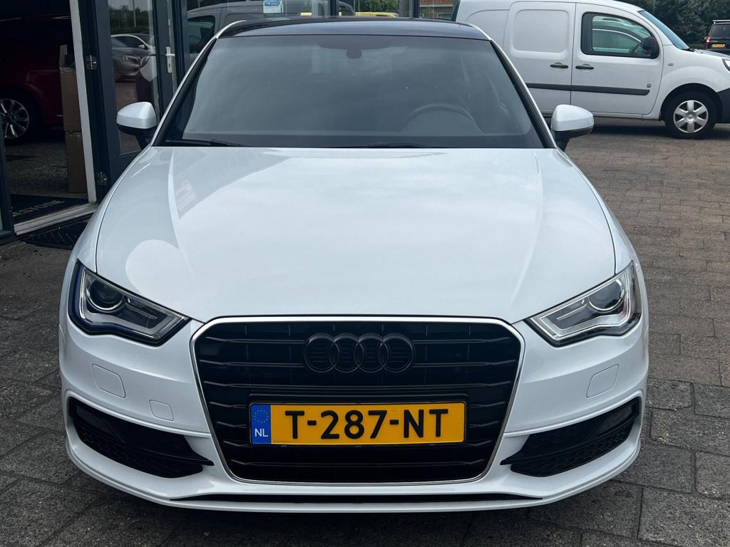 Audi A3 1.4 tfsi s-line ambition, div. extra's