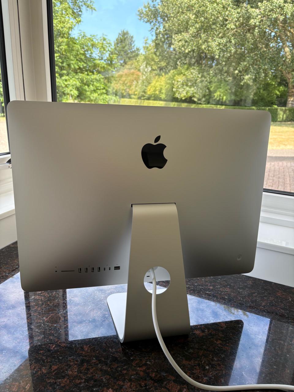Apple iMac 21,5” 2017 | Intel i5 3.0 GHz | 8GB RAM