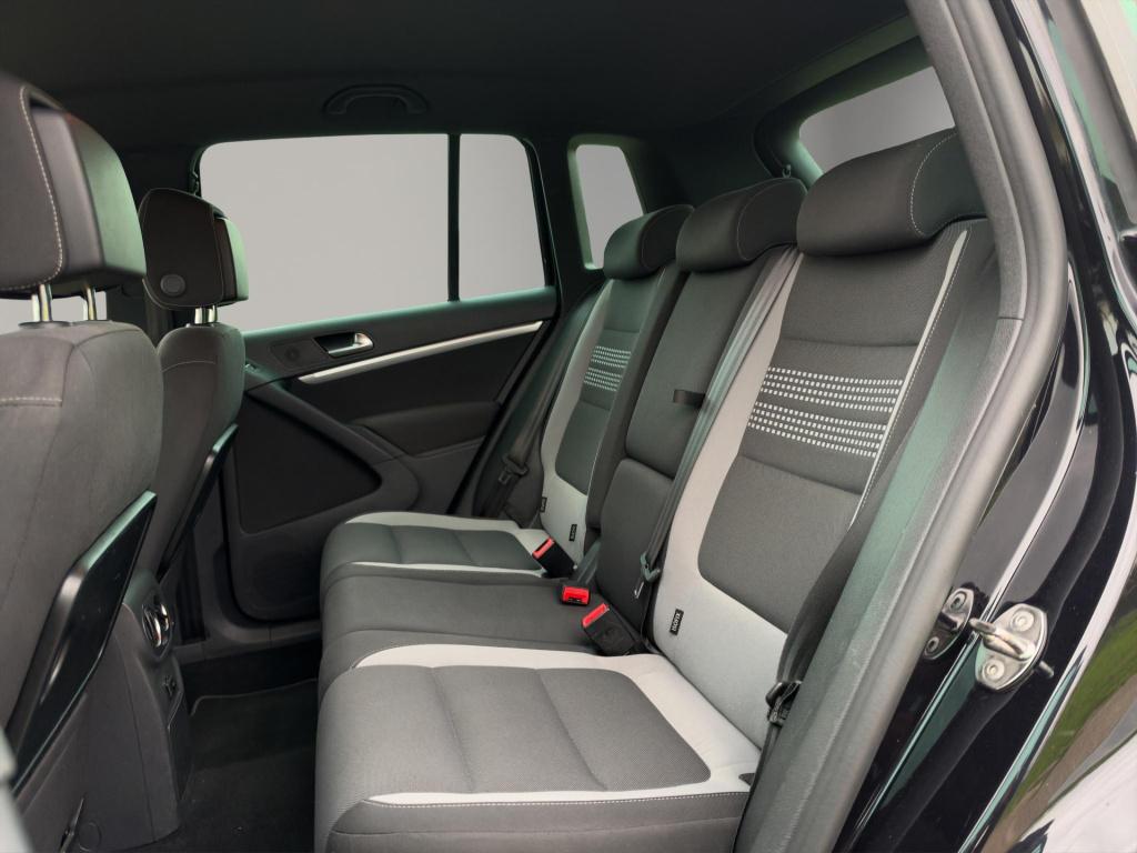 Volkswagen Tiguan 1.4 tsi sport&style automaat led pdc