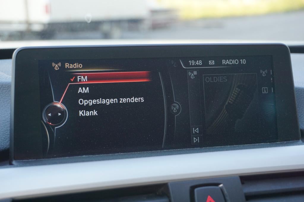 BMW 3-serie 320i efficientdynamics edition executive climate / navi / cruis