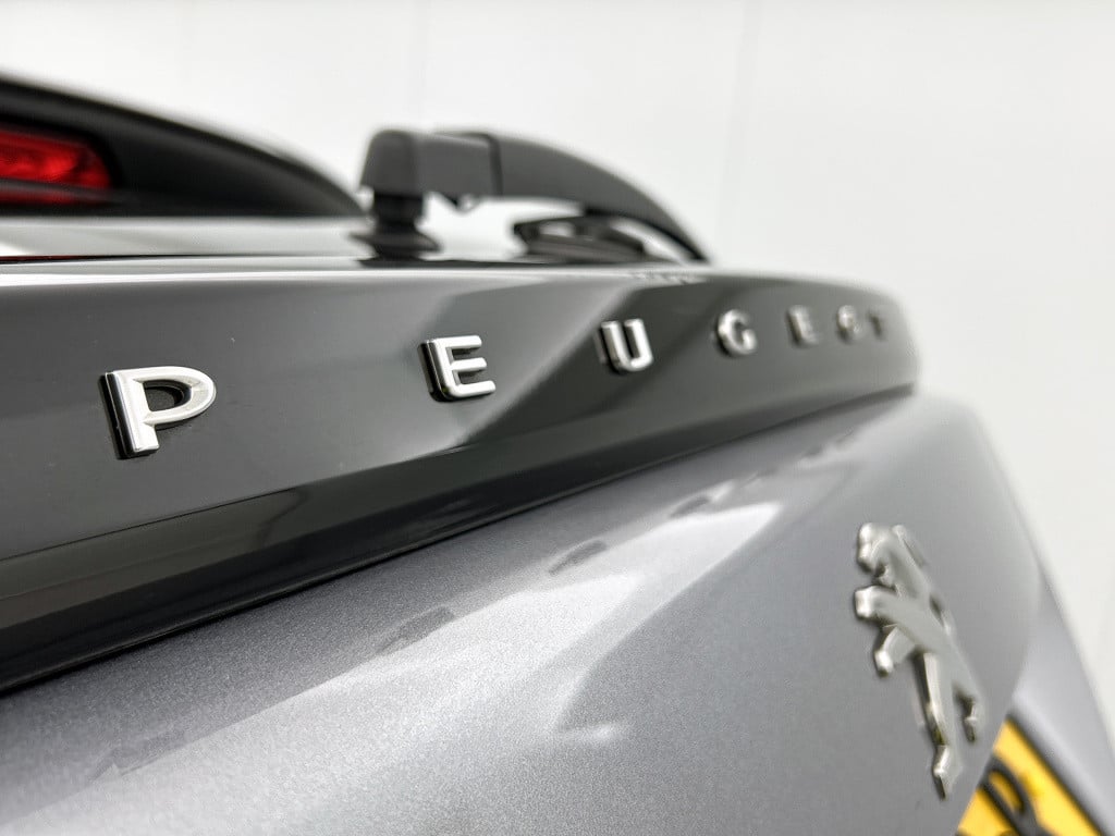 Peugeot 2008 130 pk automaat allure pack | rijklaar | camera | adaptive cru