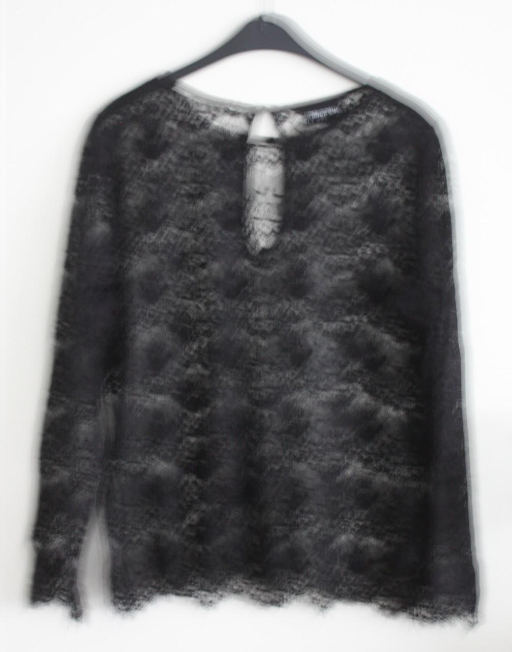 Zwart kanten shirt  maat 40