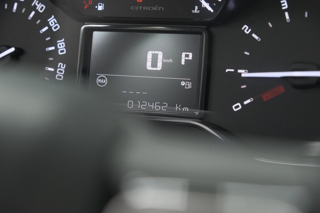 Citroen C3 Aircross puretech 130 eat6 max | allseason banden | parkeersenso