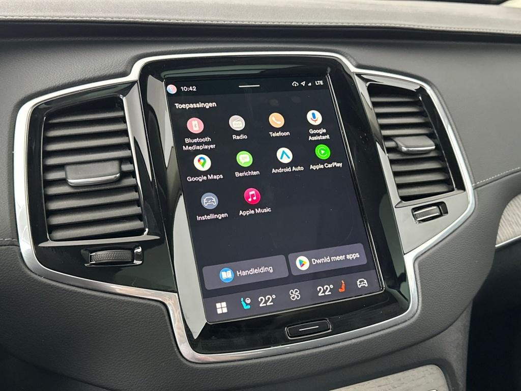Volvo XC90 t8 455pk recharge ultra dark| full options!! b&w | luchtvering