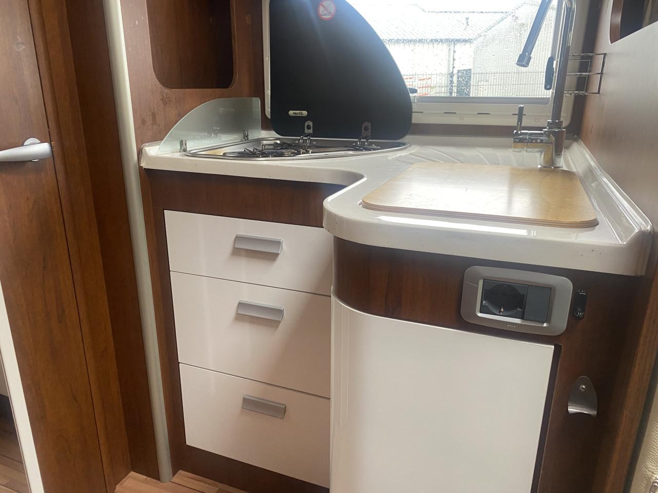 Elnagh Prince 55L  - Luxe gezinscamper vol comfort en vrijheid!