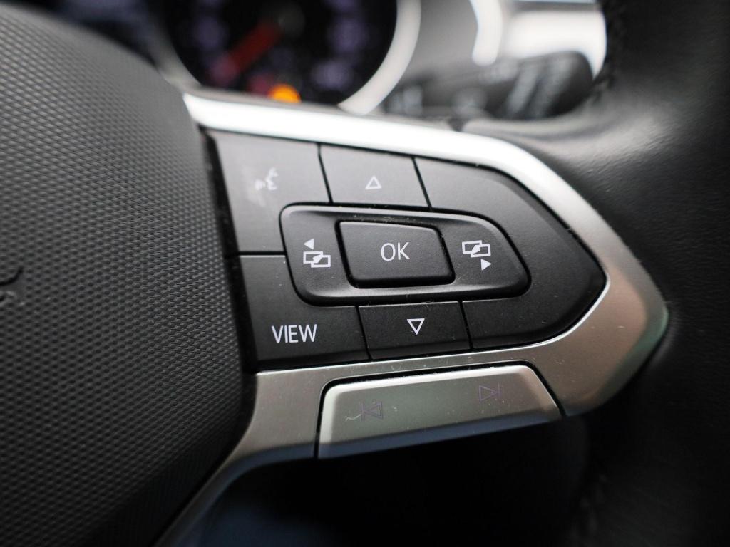 Volkswagen Passat variant 1.5 tsi business | automaat | lmv | parkeer senso
