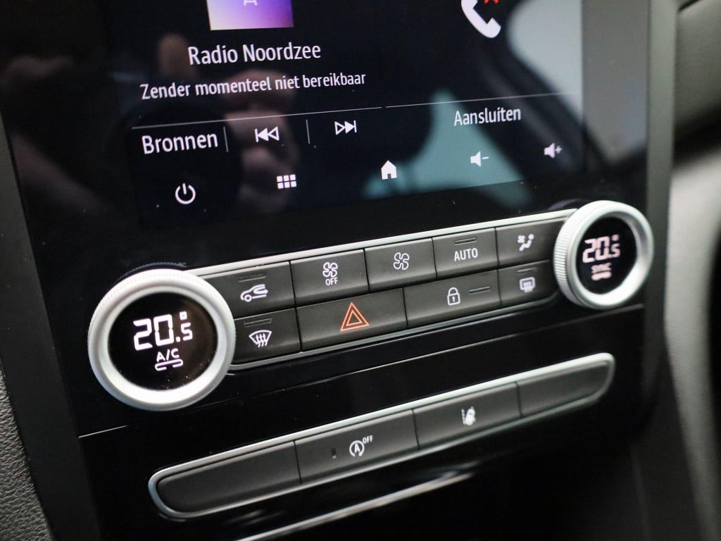 Renault Megane 1.0 tce intens | navigatie | apple carplay / android auto | 