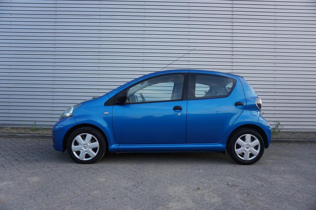 Toyota Aygo 1.0-12v access 1e eigenaar - airco / nap / nieuwe apk!