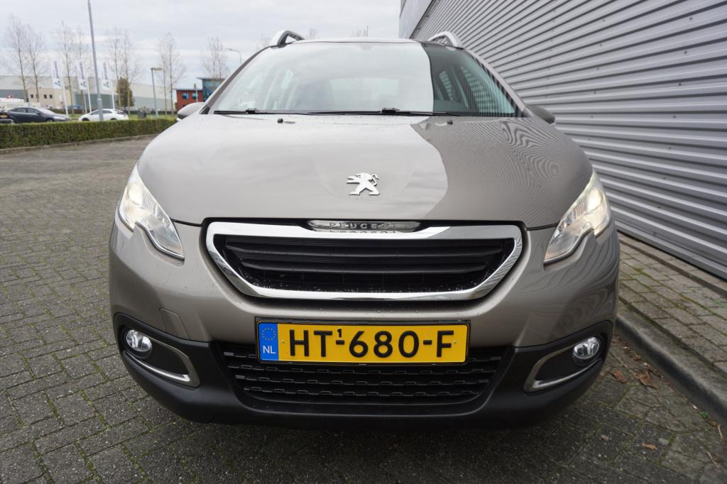 Peugeot 2008 1.2 puretech active airco / navi / cruise / pano / carplay / p