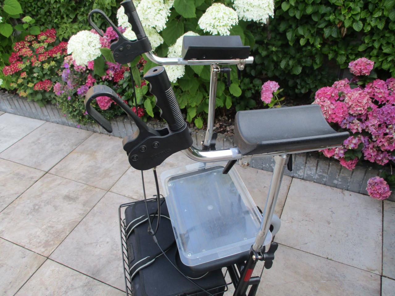 Zgan Premis Provo opvouwbare rollator met onderarmschalen