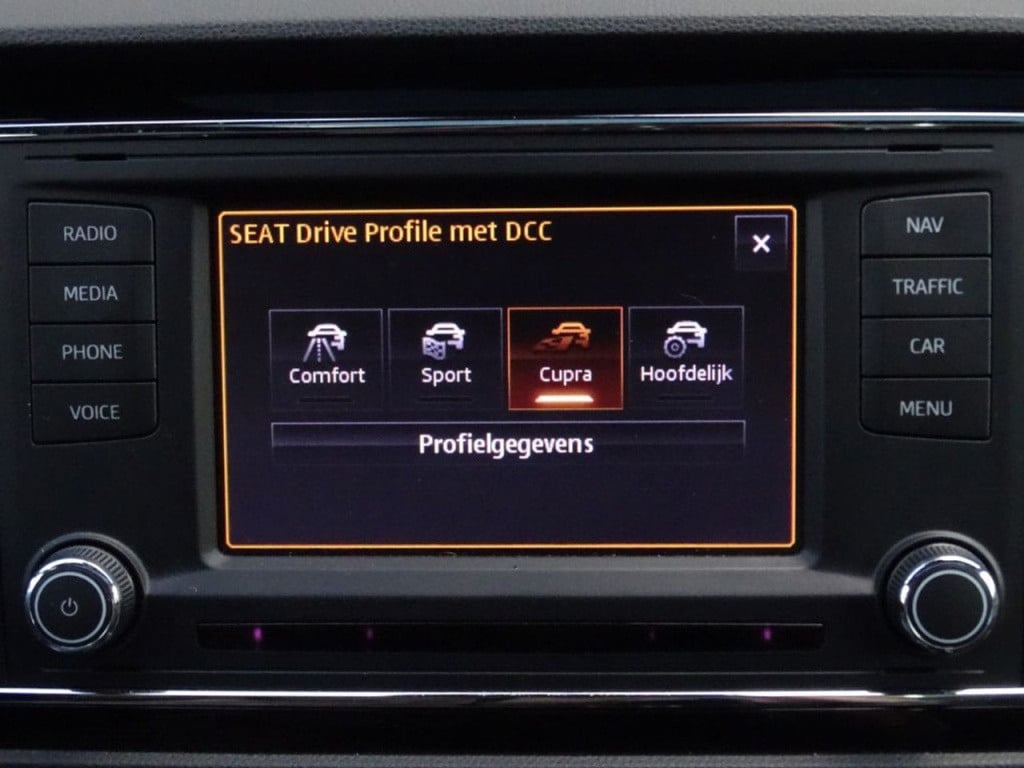 Seat Leon sc 2.0 tsi cupra 280 pano | stoelverwarming | navi