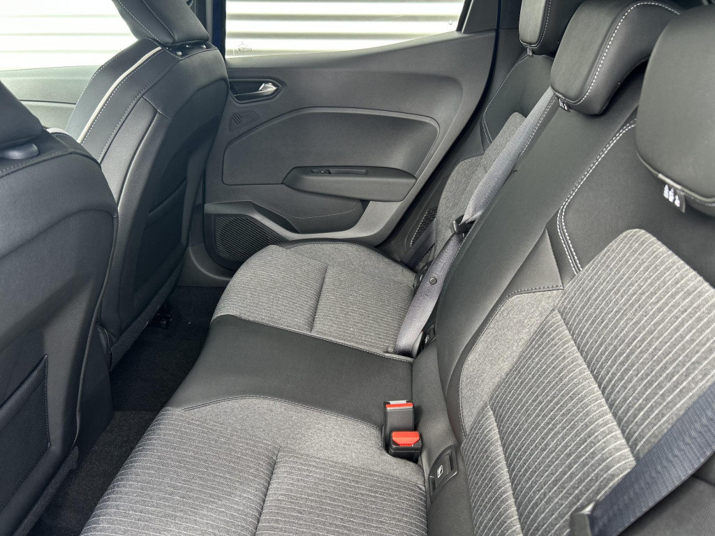 Mitsubishi Colt 1.6 hev intense+ 8 jaar garantie
