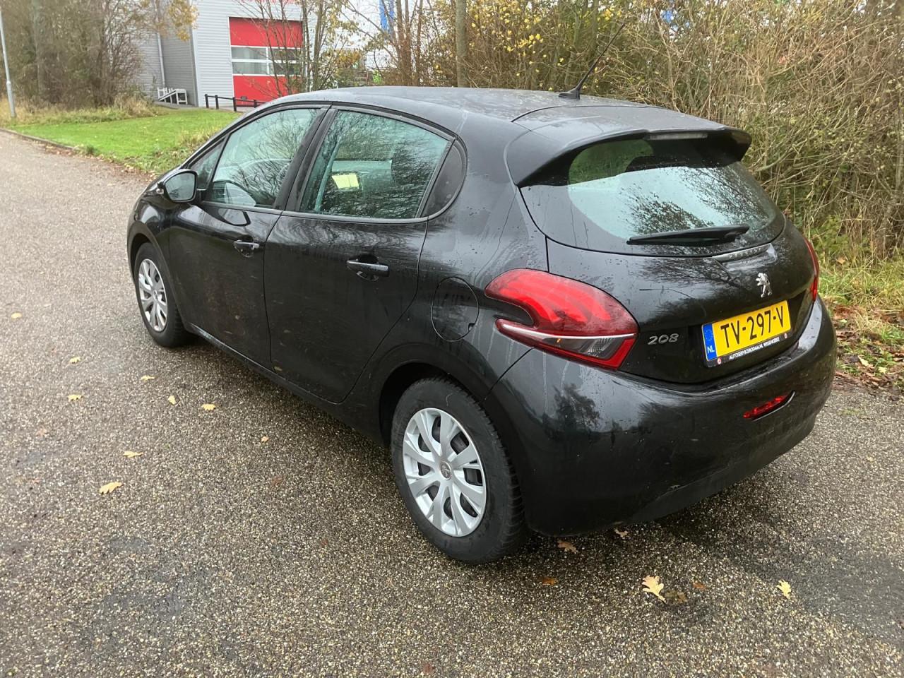 Peugeot 208 1.2