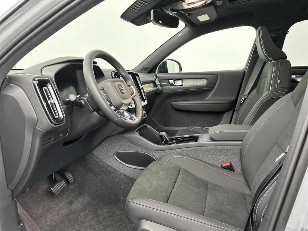 Volvo Ex40 extended ultra black edition europa