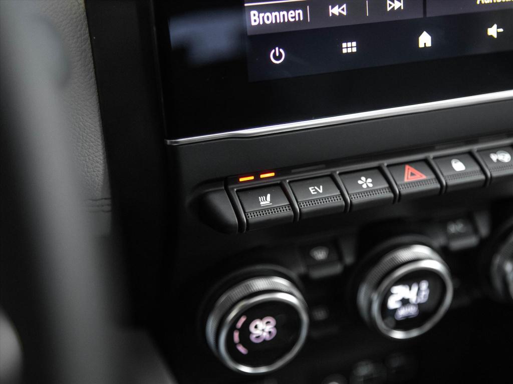 Renault Captur e-tech hybrid 145pk iconic automaat | panoramadak | 360 came