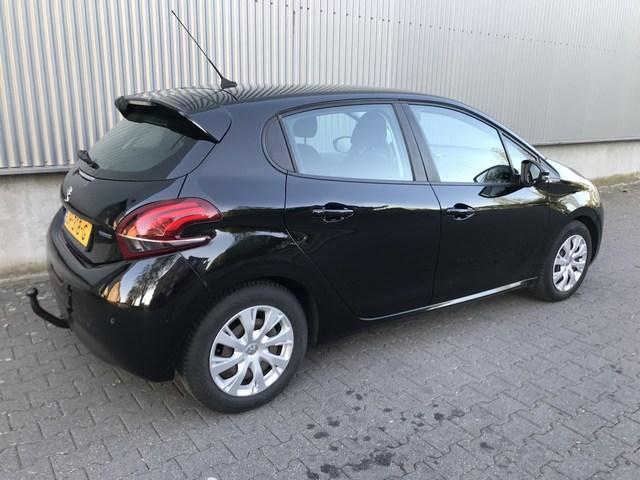 Peugeot 208 1.2 automaat navi | pdc | cruise | airco | trekhaak | dab etc.