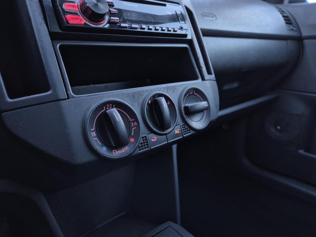 Volkswagen Polo 1.2 optive / origineel nl / airco / bluetooth