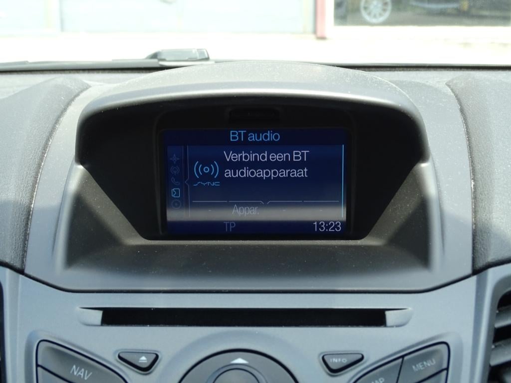 Ford Fiesta 1.0 ecoboost hot hatch | navi | bluetooth