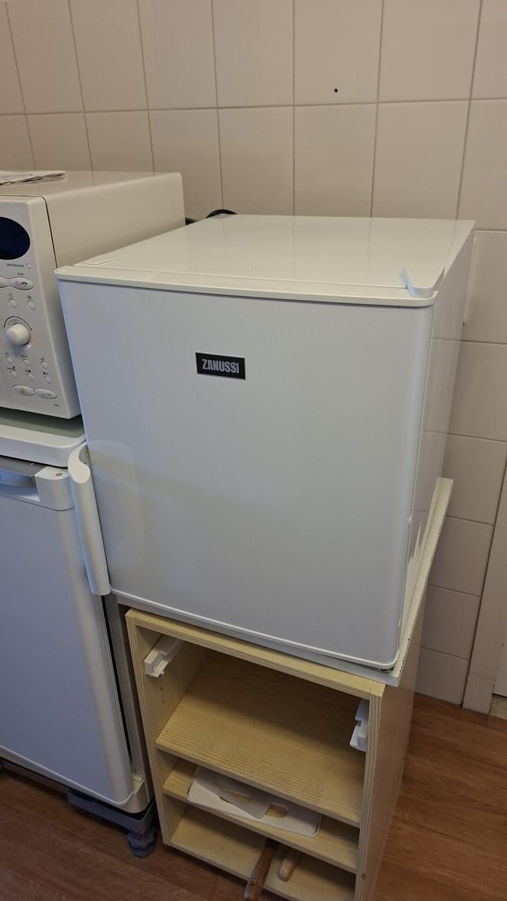 Vriezer tafelmodel Zanussi (GERESERVEERD)