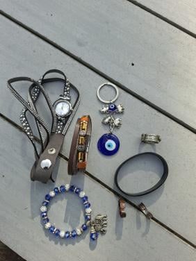 Opruiming armbanden ringen etc