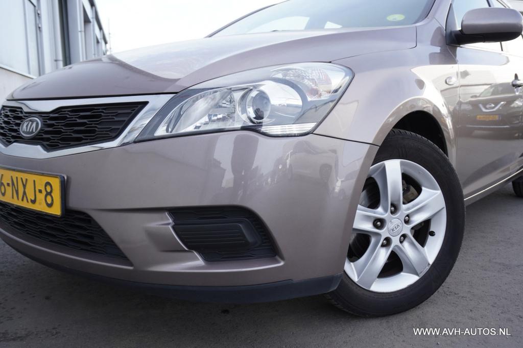 Kia Cee'd 1.4 cvvt x-tra