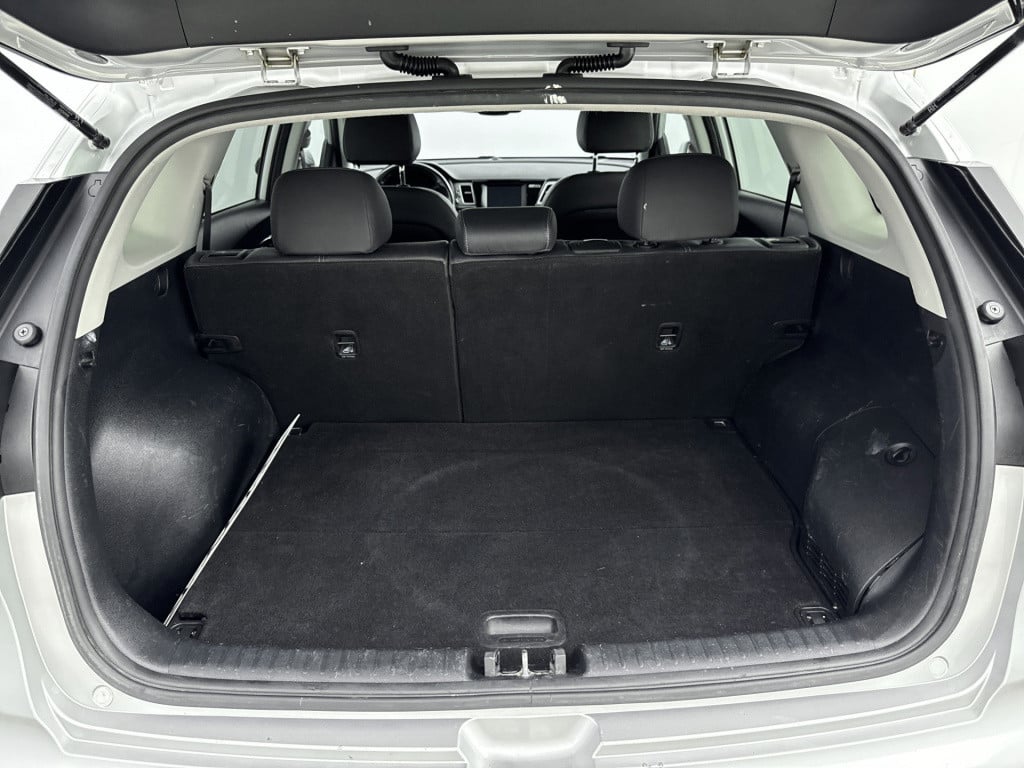 Kia Niro 1.6 gdi hybrid businessline | navigatie | parkeercamera | hybride 