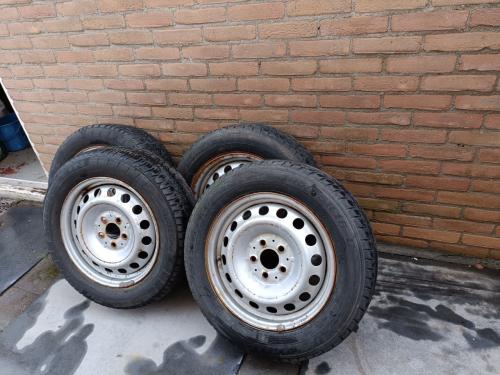 Wielenset voor Mercedes Vito 2013 - 205/65 R16
