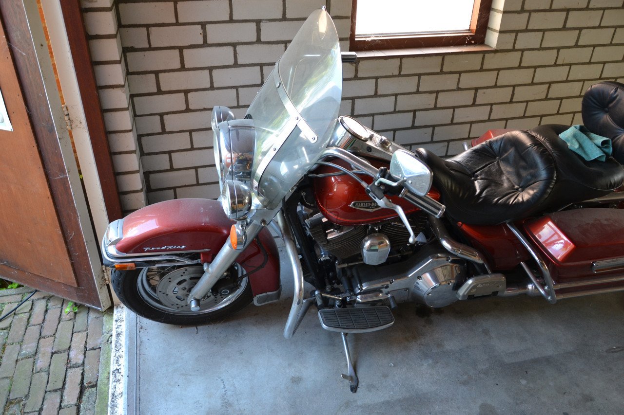 HARLEY-DAVIDSON FLHRI Road King