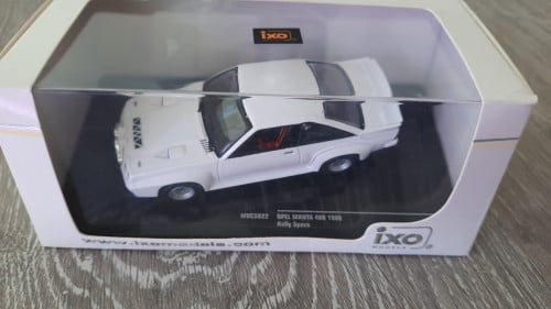 Opel manta 400 IXO