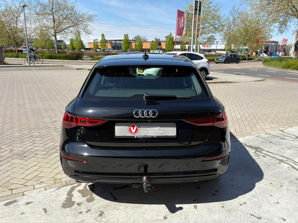 Audi A3 sportback 35 tfsi business edition