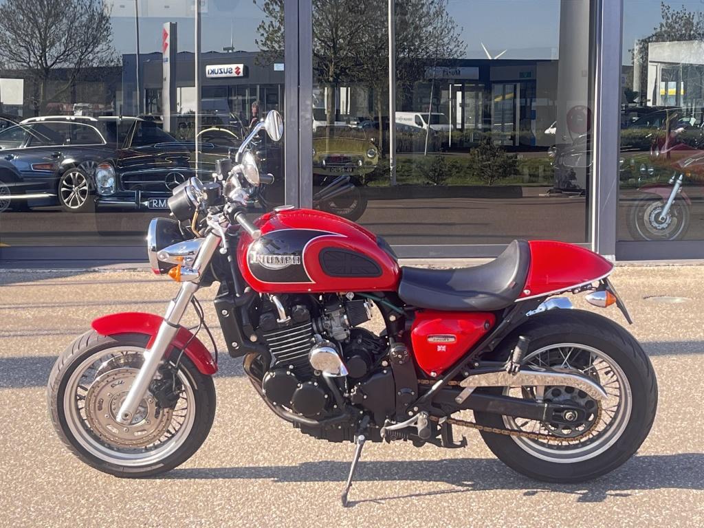 Triumph Thunderbird chopper sport