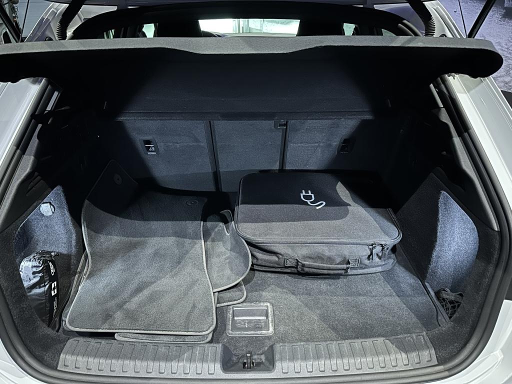 Audi A3 sportback 45 tfsi e s edition competition *navi*camera*acc*