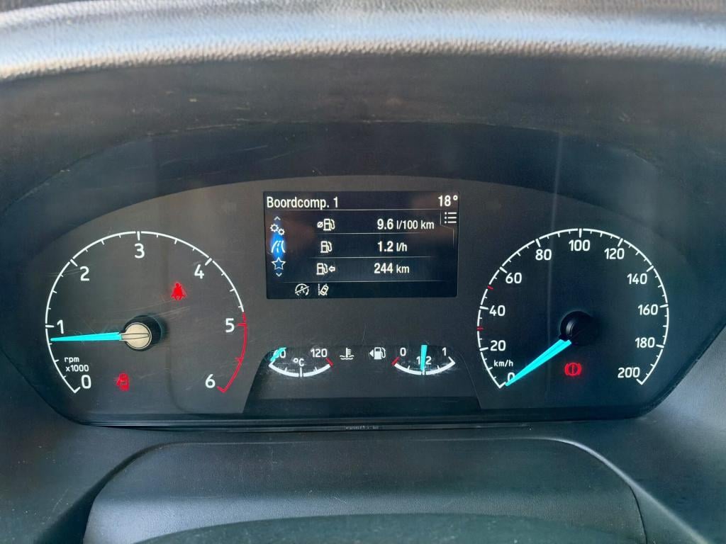Ford Transit 330 2.0 tdci l3h2 trend