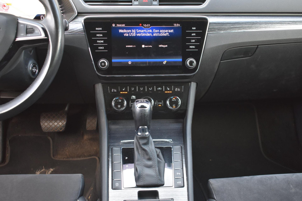 Skoda Superb combi 1.5 tsi act | trekhaak | virtual cockpit | canton | stoe