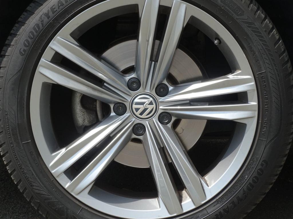 Volkswagen Tiguan 1.4 tsi act highline business r aut | r line | trekhaak |
