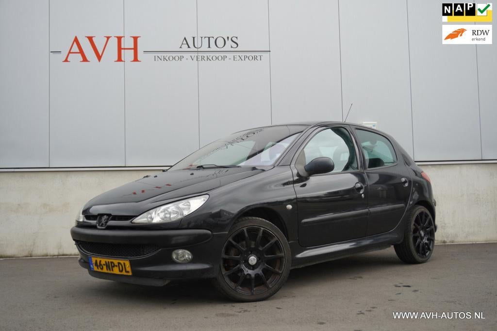 Peugeot 206 1.4-16v gentry premium