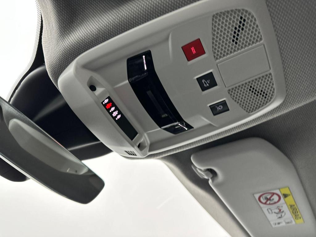 Jeep Avenger summit 54 kwh | camera | navigatie | warmtepomp | stoelverwarm