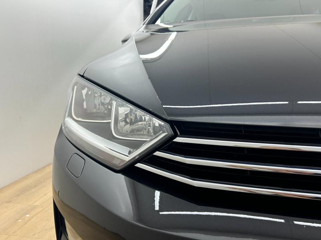 Volkswagen Golf Sportsvan occasion 1.4 tsi highline | zwart | tweedehands v