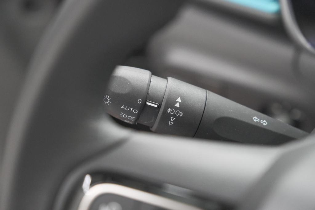 Citroen C3 puretech 110 shine | camera | navigatie | apple carplay