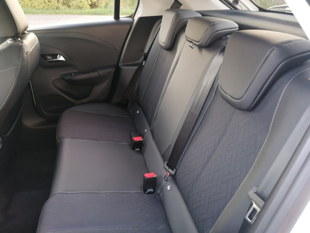 Opel Corsa 1.2 edition