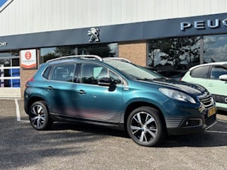 Peugeot 2008 1.2 puretech 110pk s&s urban cross