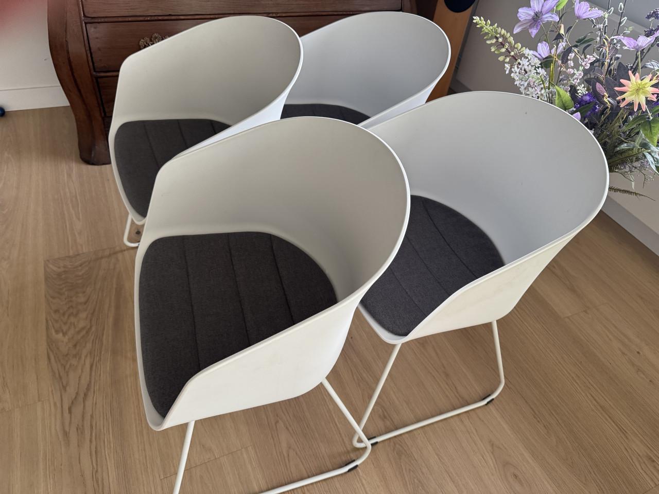 Set van 4 Interstil Moon 40 design eetkamerstoelen – Zeer goede staat