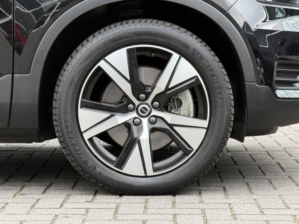 Volvo XC40 recharge twin plus 409pk 1e eigenaar