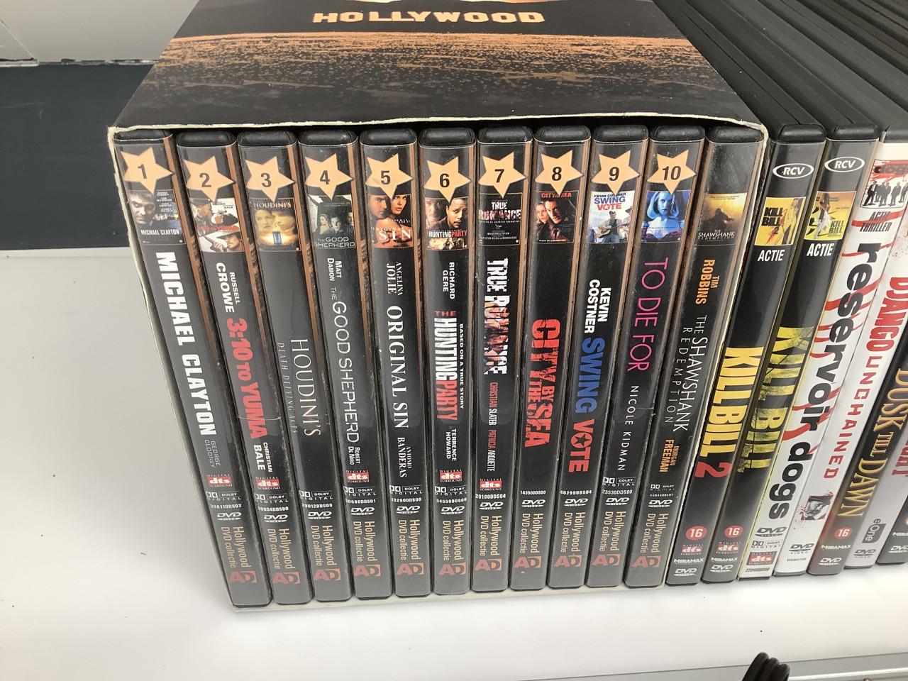 DVD speler Philips met afstandsbediening + veel films op dvd