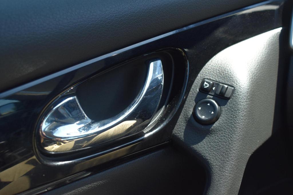 Nissan Qashqai 1.2 tekna | climate control | cruise control | trekhaak | st