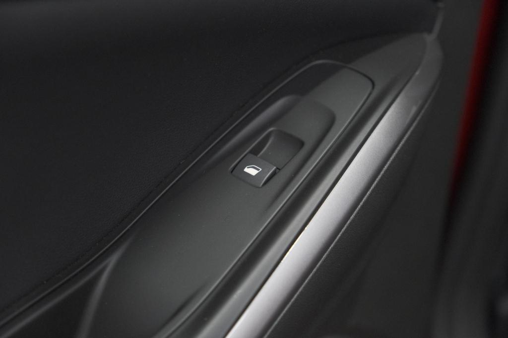 Opel Grandland 1.6 turbo plug-in hybrid gs line | adaptieve cruise control 