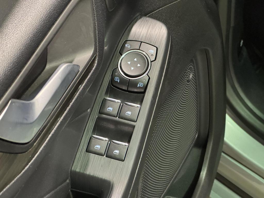 Ford Kuga 2.5 phev vignale soh 90%