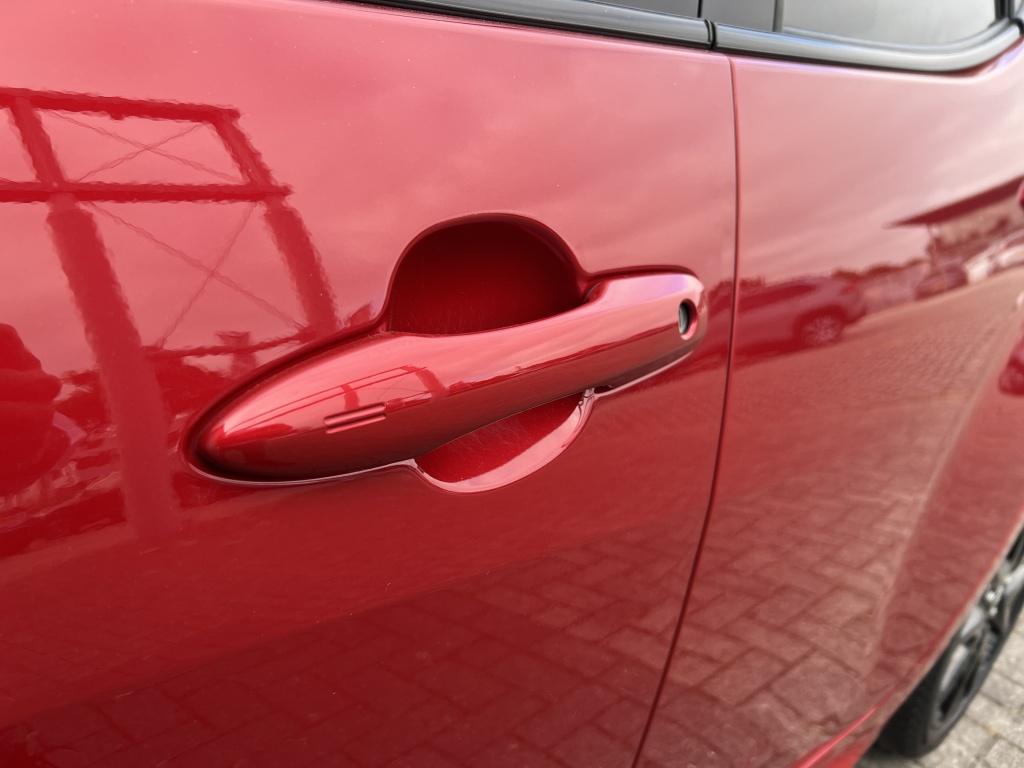 Toyota Yaris 1.5 hyb. executive